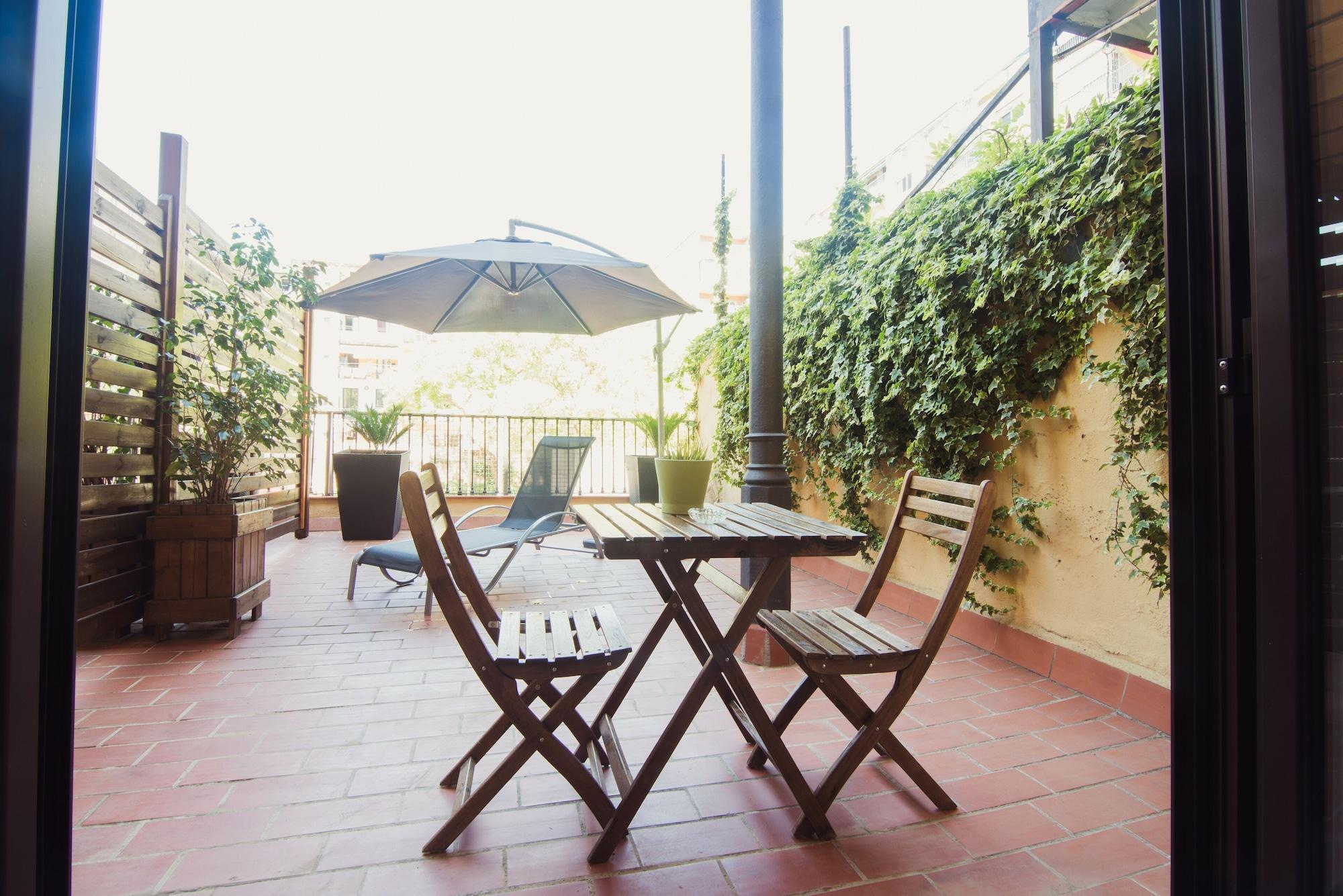Hostal Live Barcelona Exterior photo